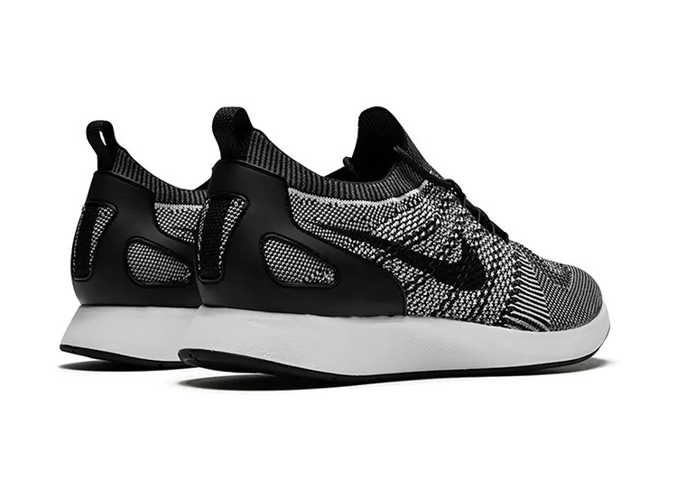 נעלי נייק-Nike Air Zoom Mariah Flyknit Racer Grey – תמונה 2
