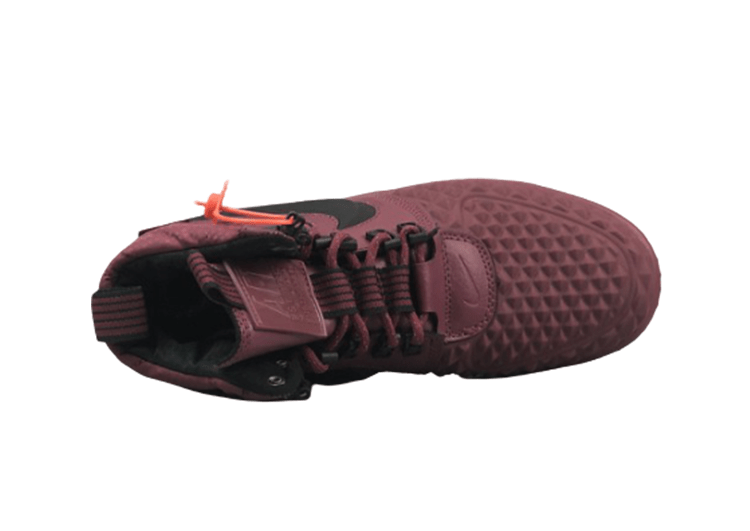 נעלי נייק-NIKE AIR LF1 DUCKBOOT WIN RED – תמונה 5