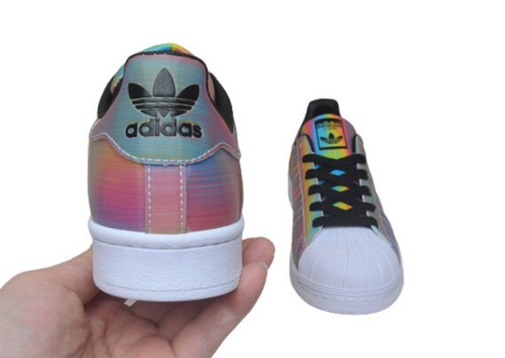 ⁦נעלי אדידס-ADIDAS Stan Smith - Black / White / Multi Color⁩ – תמונה ⁦5⁩