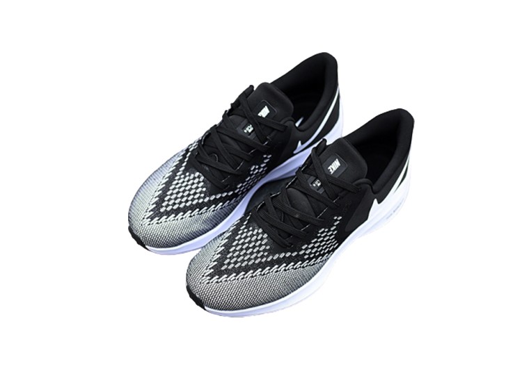 נעלי נייק-NIKE AIR ZOOM VOMERO W6-Black-Solitude – תמונה 5