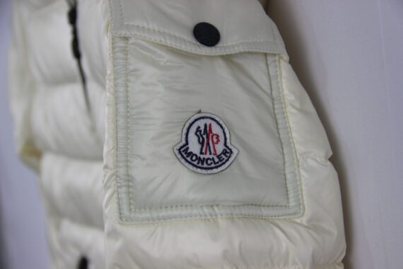 ⁦MONCLER COATS CATEGORY MEN & WOMEN - Desert Storm⁩ – תמונה ⁦3⁩