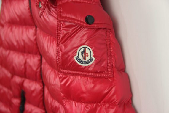 ⁦MONCLER COATS CATEGORY MEN & WOMEN- RED⁩ – תמונה ⁦3⁩