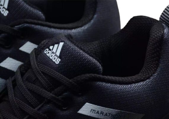 ⁦נעלי אדידס-ADIDAS AeroBounce – Black Russian-White Logo⁩ – תמונה ⁦8⁩