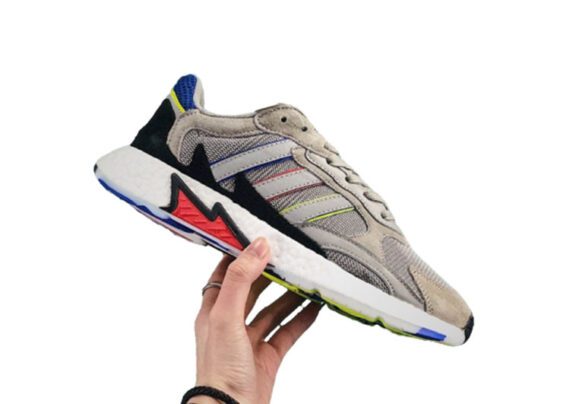 ⁦נעלי אדידס-ADIDAS Tresc Run – Gray - Red - Black⁩ – תמונה ⁦3⁩