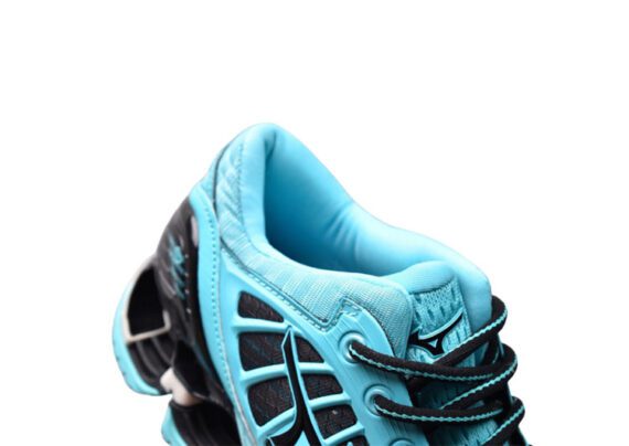 ⁦נעלי מיזונו-MIZUNO-Black & Columbia Blue⁩ – תמונה ⁦6⁩