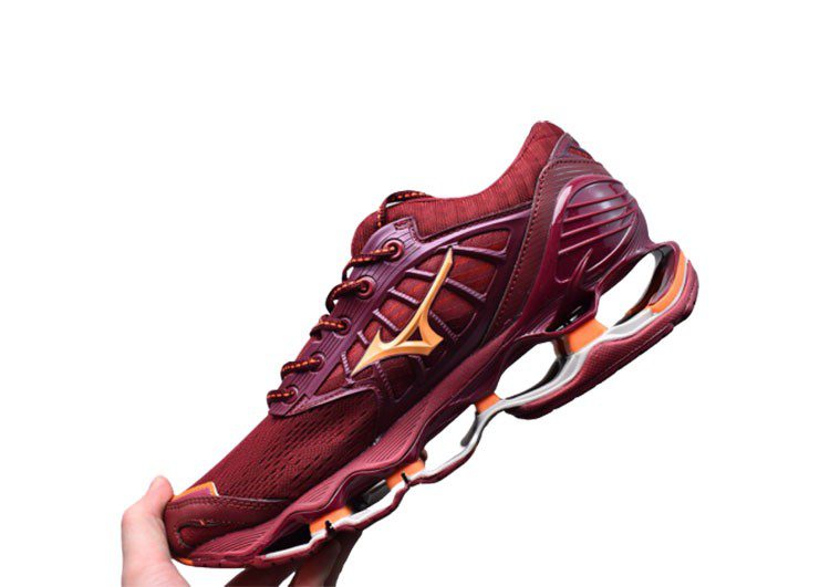 נעלי מיזונו-MIZUNO-Chestnut & Atomic Tangerine – תמונה 2