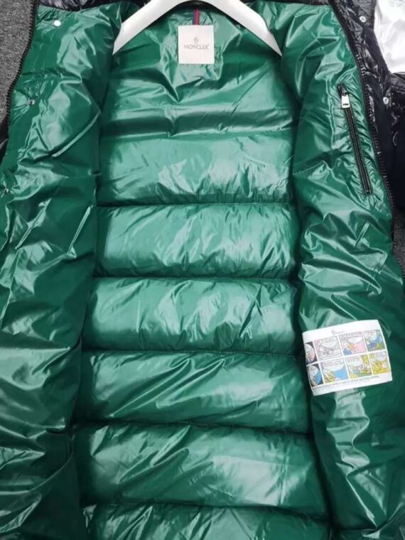 ⁦MONCLER COATS CATEGORY MEN & WOMEN - Tropical Rain Forest⁩ – תמונה ⁦5⁩