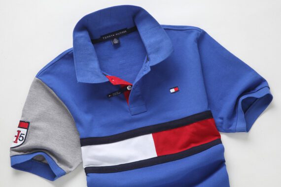 ⁦טומי הילפיגר-TOMMY POLO MEN'S TSHIRT - BLUE⁩ – תמונה ⁦3⁩