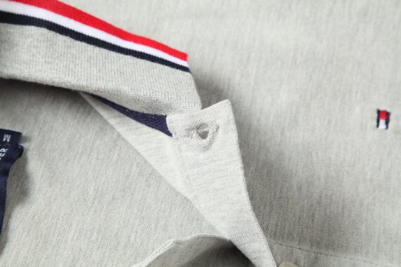 ⁦טומי הילפיגר-TOMMY POLO MEN'S TSHIRT - Gray⁩ – תמונה ⁦5⁩