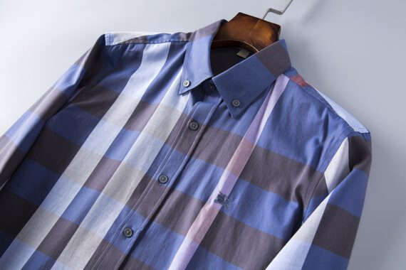 ⁦מעיל ברברי-BURBERRY BUTTON MEN - Corn Flower Blue Mix⁩ – תמונה ⁦3⁩