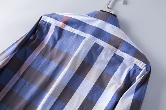 ⁦מעיל ברברי-BURBERRY BUTTON MEN - Corn Flower Blue Mix⁩ – תמונה ⁦4⁩