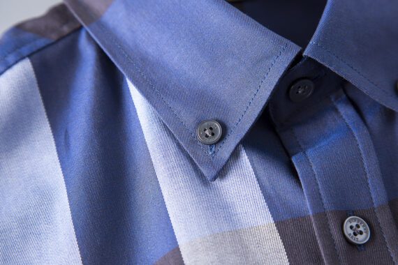 ⁦מעיל ברברי-BURBERRY BUTTON MEN - Corn Flower Blue Mix⁩ – תמונה ⁦7⁩