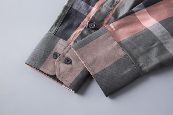 ⁦מעיל ברברי-BURBERRY BUTTON MEN - Dolphin Mix⁩ – תמונה ⁦7⁩