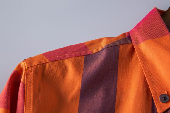 ⁦מעיל ברברי-BURBERRY BUTTON MEN - Pumpkin & Pompadour⁩ – תמונה ⁦7⁩