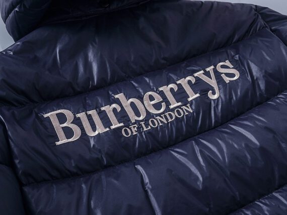 ⁦מעיל ברברי-BURBERRY COATS - Lucky Point⁩ – תמונה ⁦14⁩