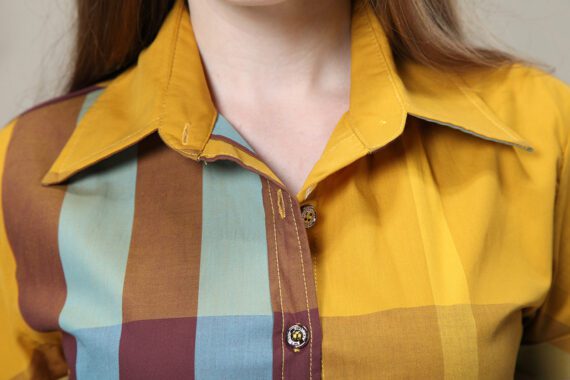 ⁦ברברי-BURBERRY WOMEN BUTTON- Tulip Tree Mix⁩ – תמונה ⁦3⁩