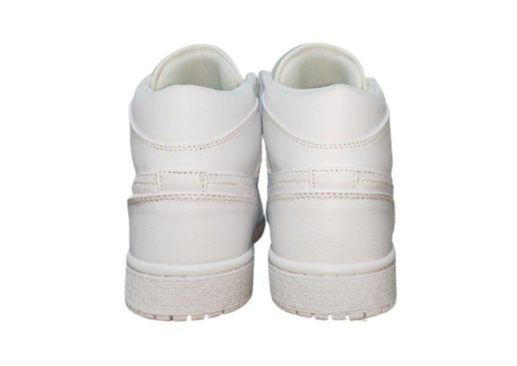 נעלי נייק-NIKE AIR MAX JORDAN HIGH -  Romance – תמונה 4