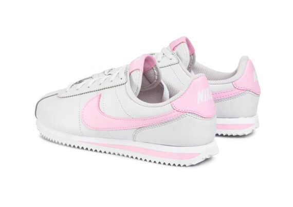 ⁦נעלי נייק-Nike Classic Cortez - White Smoke & Pig Pink⁩ – תמונה ⁦3⁩