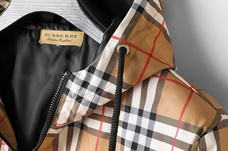 ברברי - BURBERRY JACKET- Manhattan & Black – תמונה 7