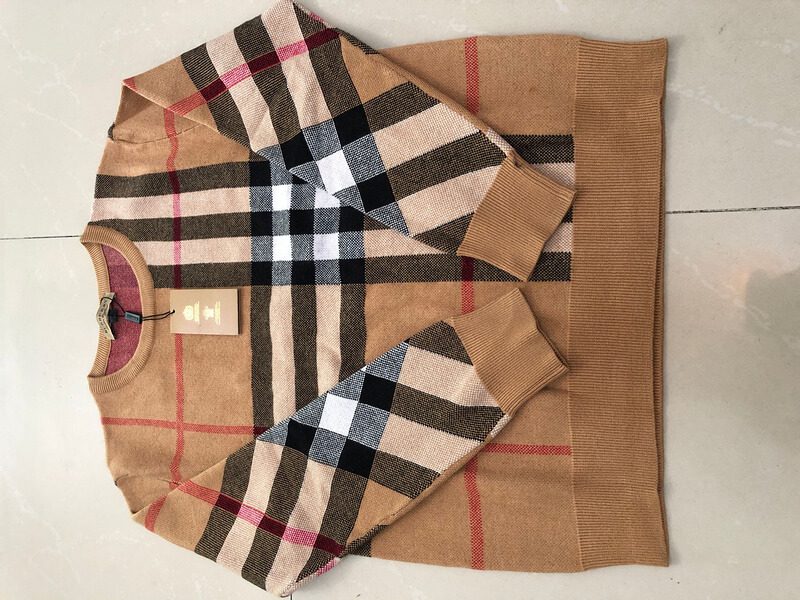 ברברי - BURBERRY SWETER - Porsche Black & Red – תמונה 5