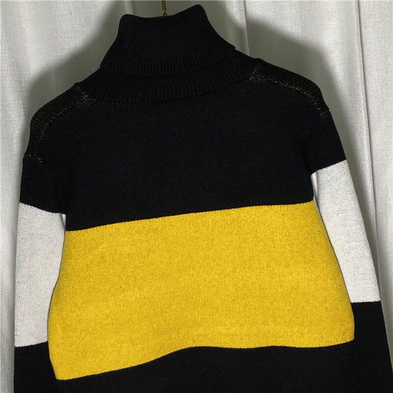 פנדי - FENDI SWETER LONG - Black & Yellow – תמונה 3