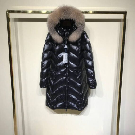 ⁦MONCLER COATS CATEGORY MEN & WOMEN⁩ – תמונה ⁦3⁩