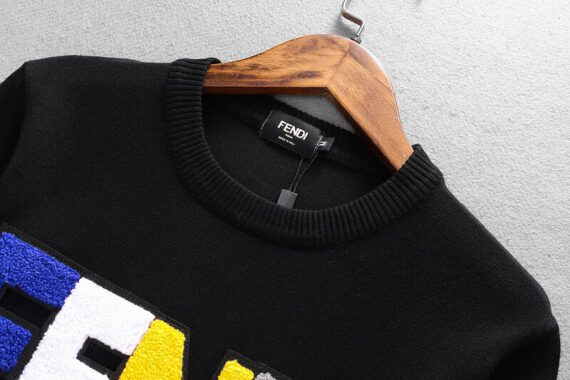 ⁦פנדי - FENDI SWETER LONG - Black⁩ – תמונה ⁦5⁩