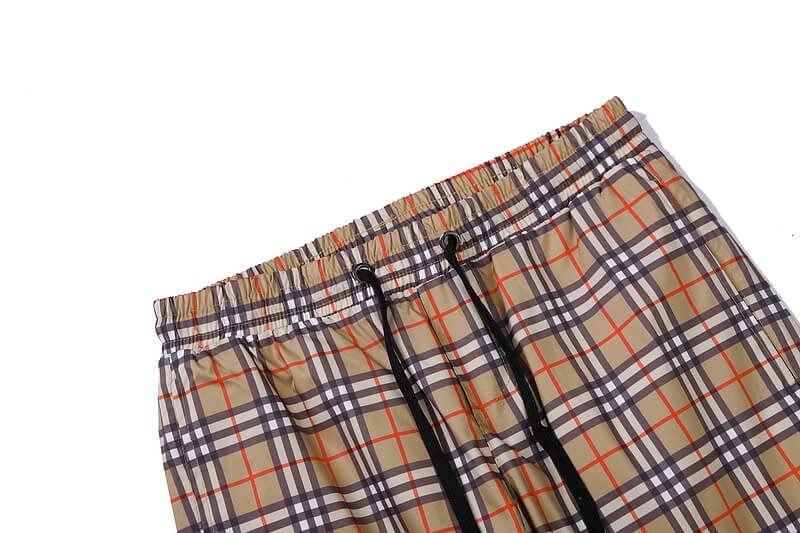 ברברי - BURBERRY SHORT PANT - Sandrift Black & Red – תמונה 10