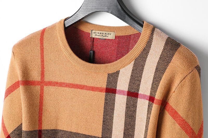 ברברי - BURBERRY SWETER - Porsche Black & Red – תמונה 3