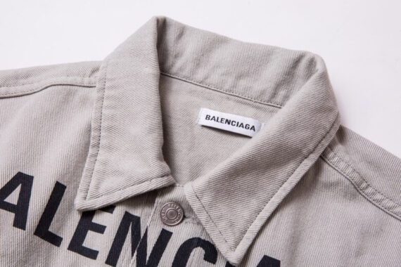 ⁦בלנסיאגה - Balenciaga JACKET- Gainsboro⁩ – תמונה ⁦4⁩