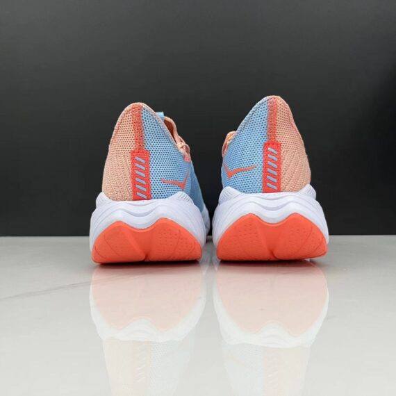 ⁦נעלי הוקה-HOKA ONE ONE CARBON X3 Pink⁩ – תמונה ⁦6⁩