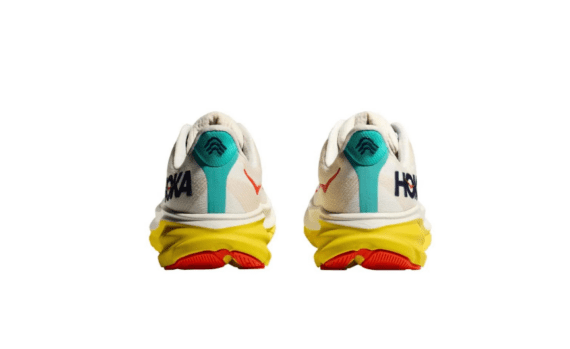⁦נעלי הוקה-HOKA ONE ONE Clifton 9 WHITE YELLOW⁩ – תמונה ⁦4⁩