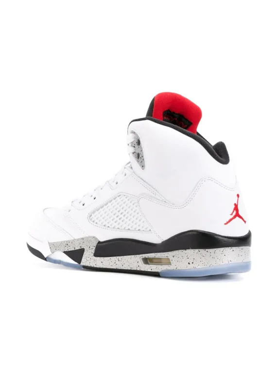 ⁦NIKE Air Jordan 5 Retro "Cement" sneakers⁩ – תמונה ⁦3⁩