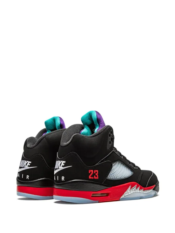 ⁦NIKE Air Jordan 5 Retro "Top 3" sneakers⁩ – תמונה ⁦3⁩