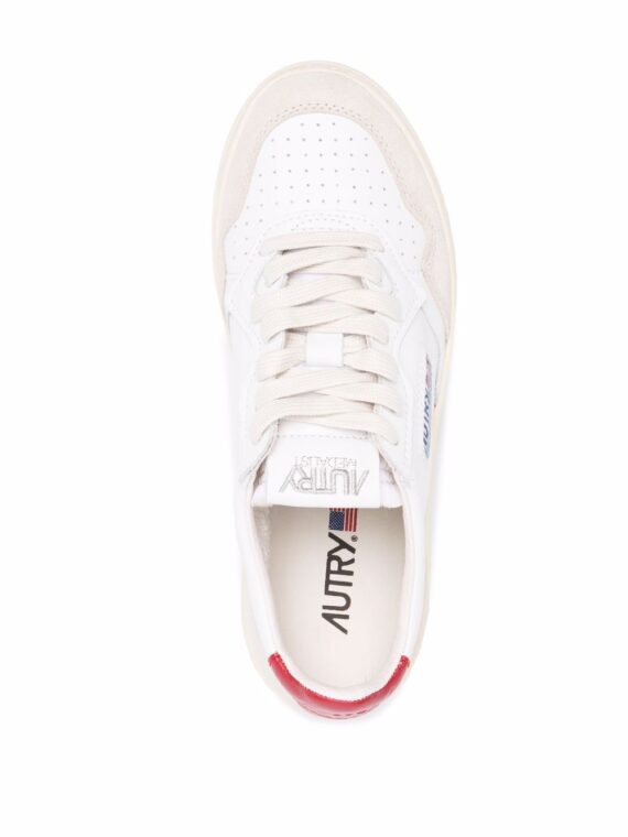⁦סניקרס - AUTRY Medalist Sneakers White/red⁩ – תמונה ⁦4⁩